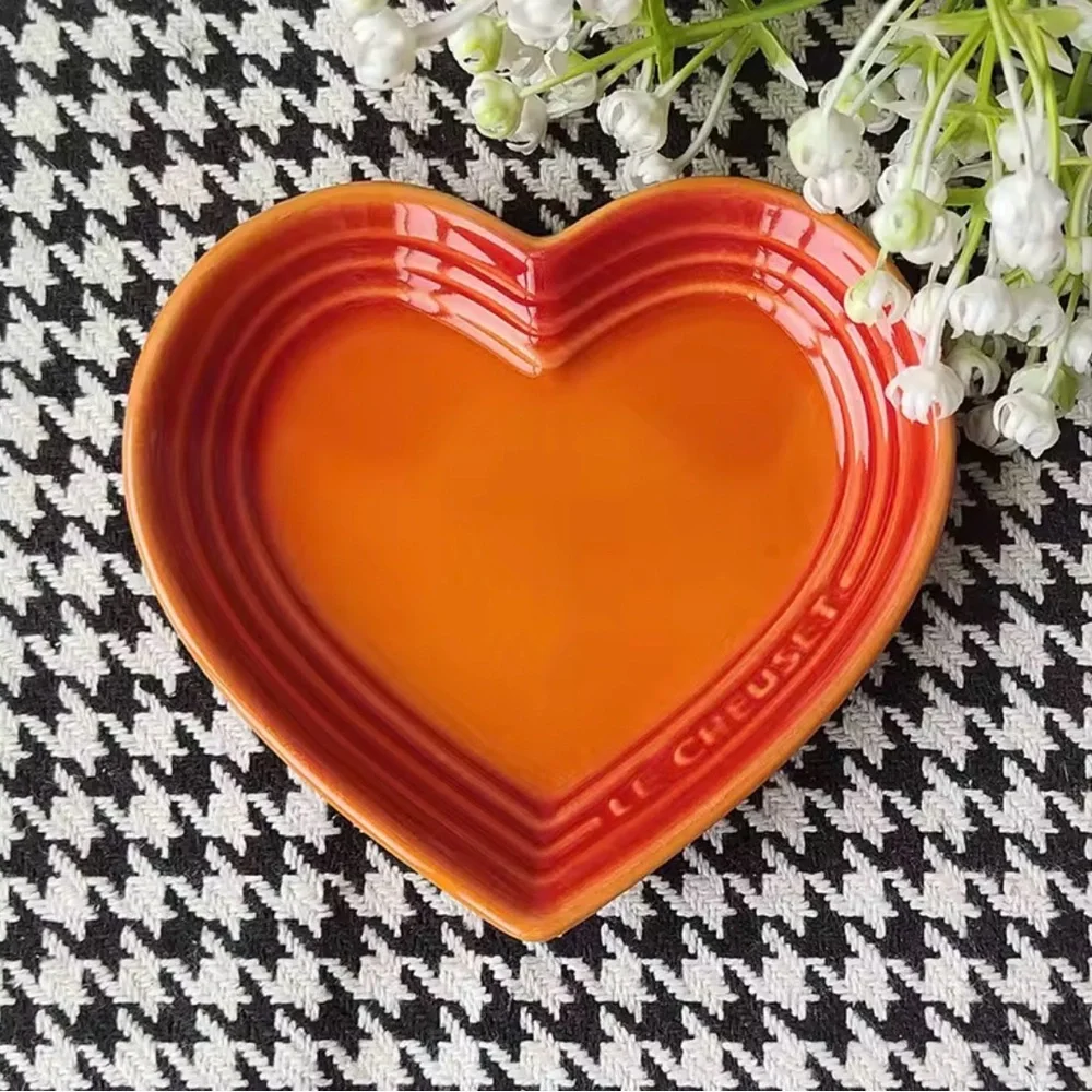 Le Creuset Flamme Dorée Stoneware Heart Shaped Trinket Dish Plate Tray Bowl